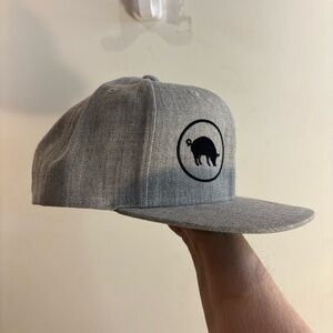 THE CLASSICS YUPOONG Gray Snapback Acrylic Wool Ballcap Hat Embroidered Pig NEW